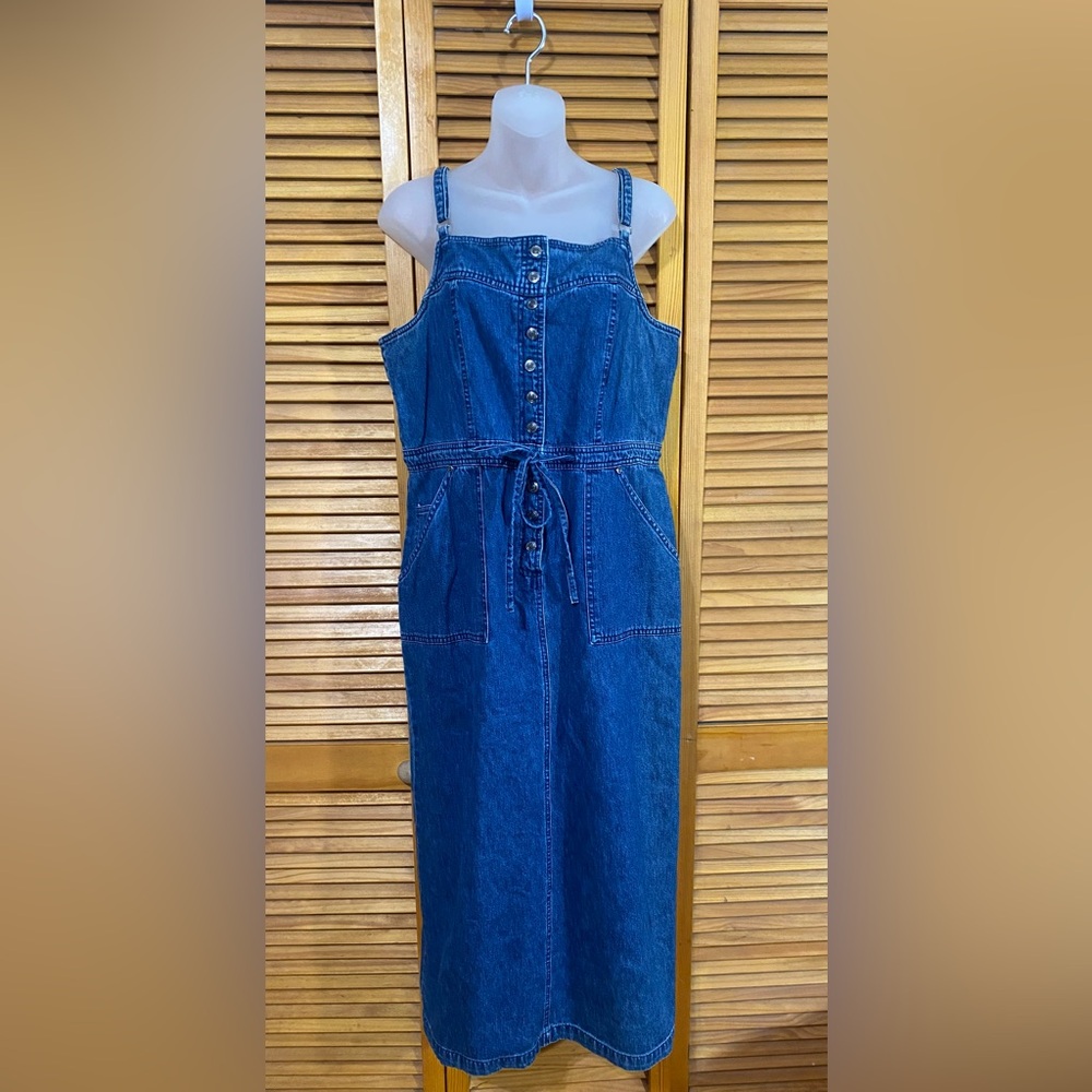 Vintage St. John’s Bay: Denim dress